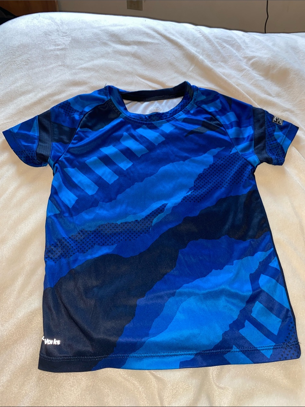 Athletic Works Kids Blue Patterned Swim Rashguard